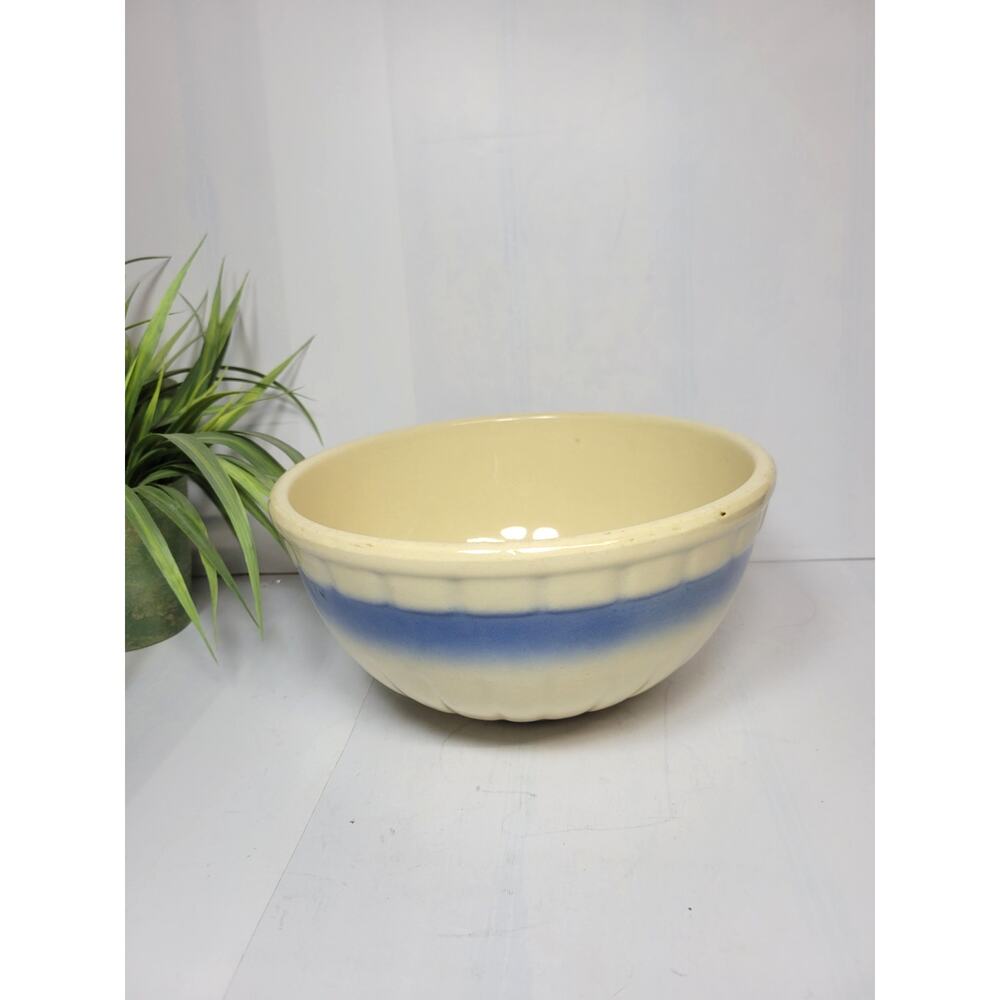 Vintage 1920s Yellowware Mixing Bowl Ribbed Blue Stripe Stoneware Farmhouse 9"